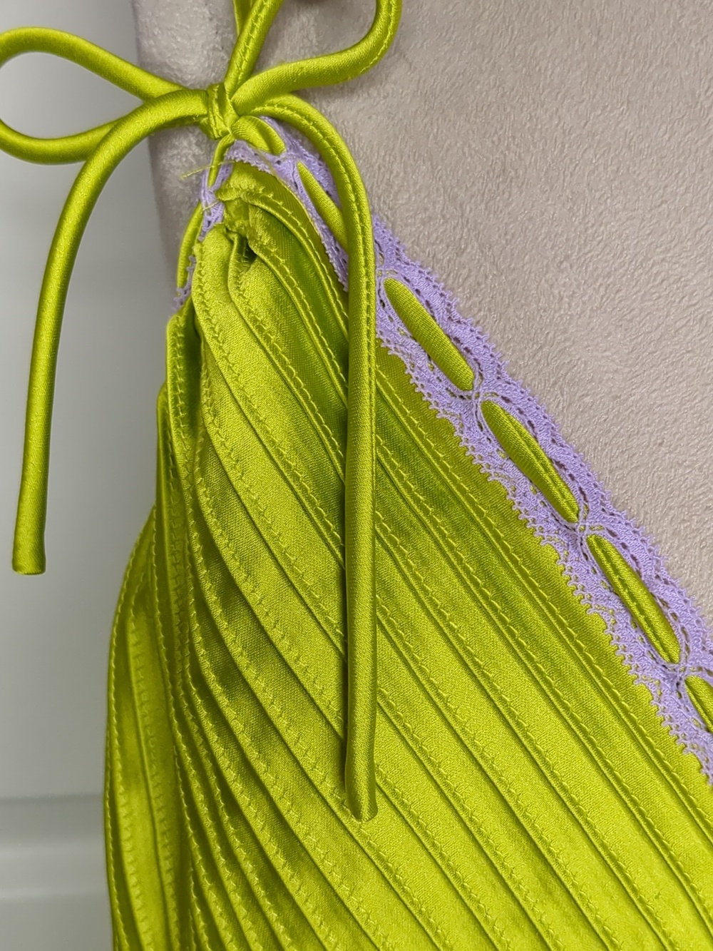Betsey Johnson X Forever 21 Lime Green Satin Maxi Dress Plus Size - Picture 4 of 15